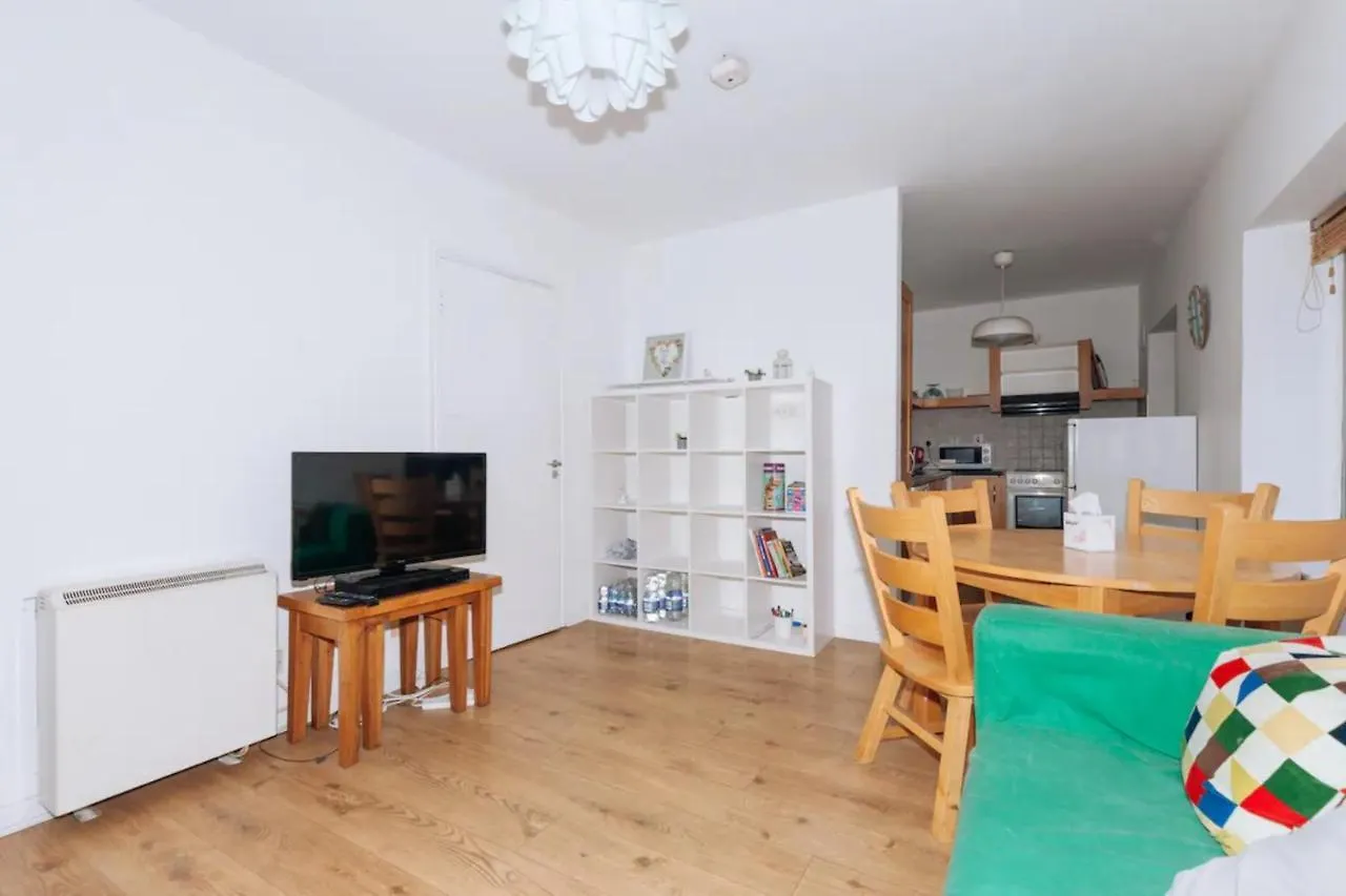 Cosy 2Bd Flat In The City Centre - Temple Bar Дублин 0*,  Ирландия